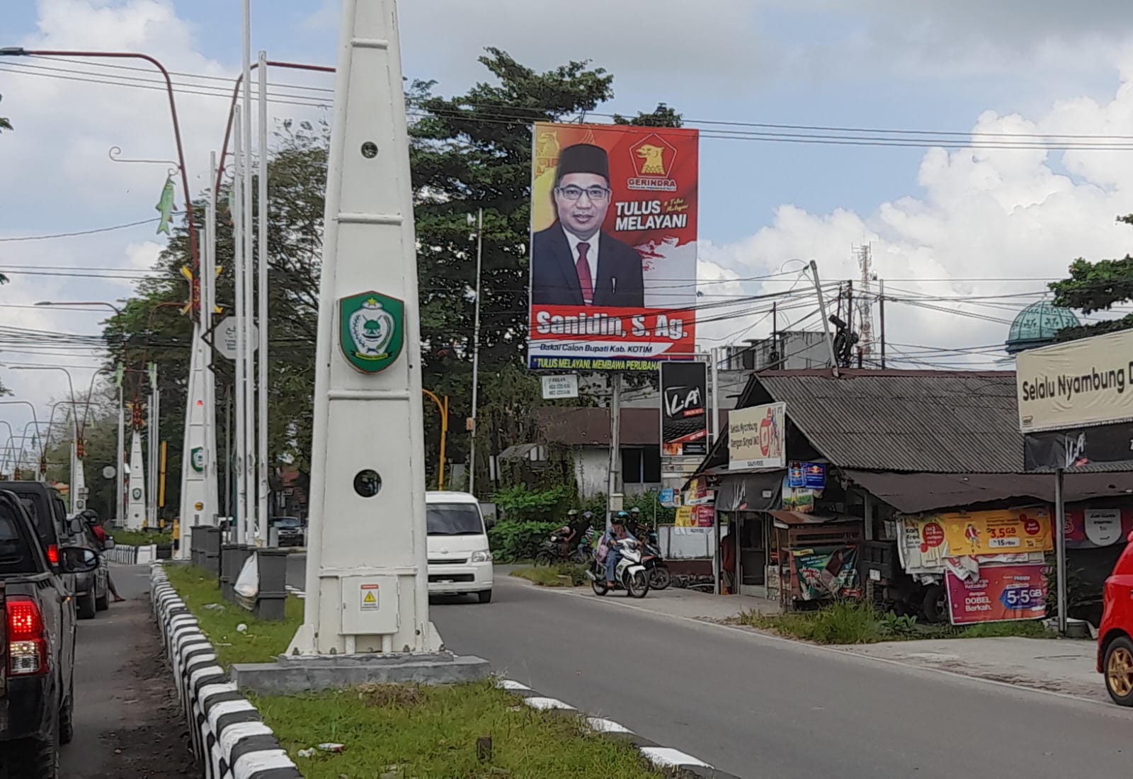 Tak Mau Kalah, H Sanidin Mulai Pasang Baliho Pastikan Diri Maju di Pilkada Kotim