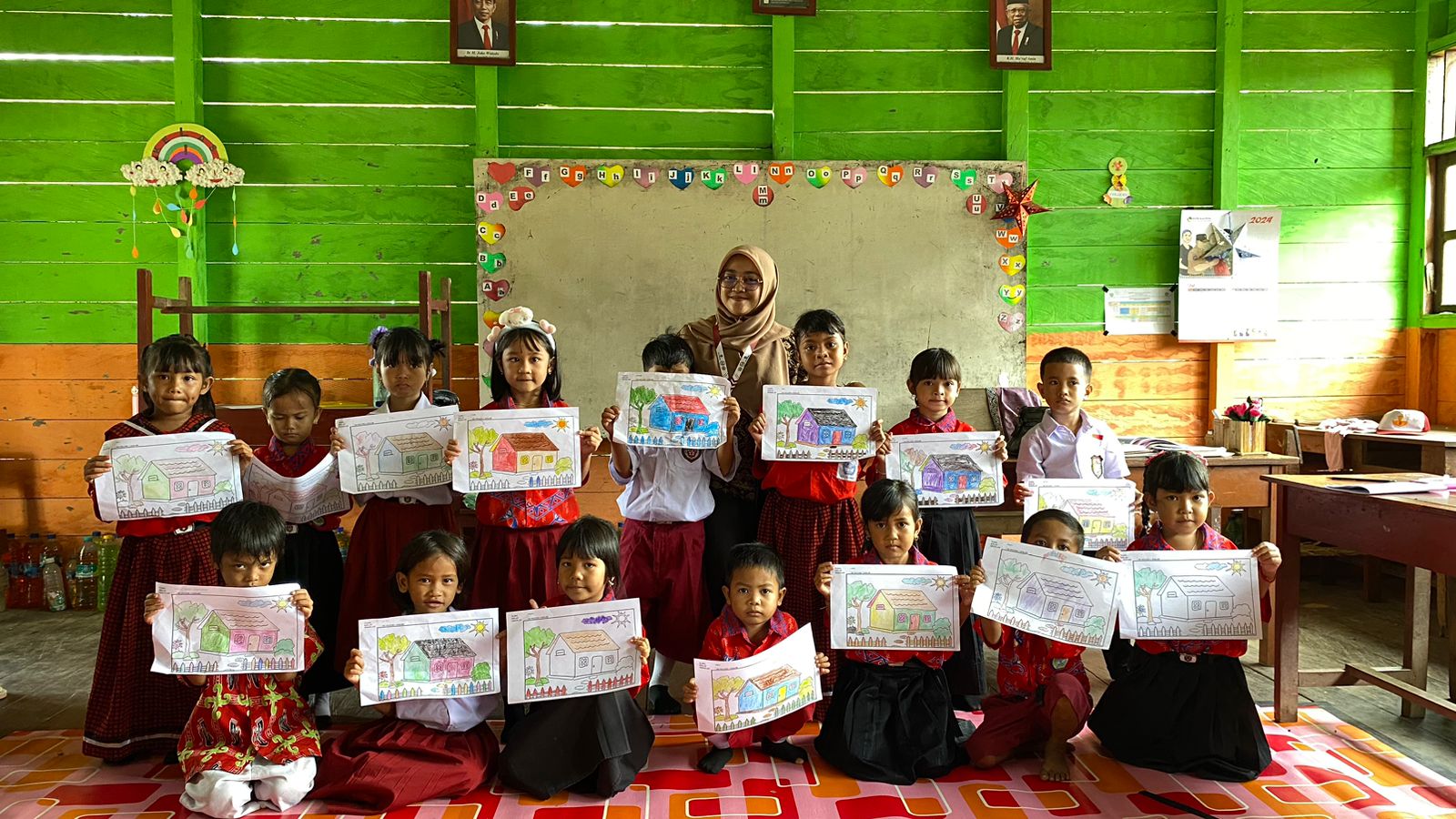 Hari Anak Nasional, Mahasiswa KKN Desa Sebabi Gelar Lomba Mewarnai