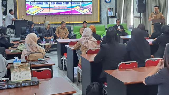 Kabid GTK Ungkap Peserta Lomba Guru-Kepala Sekolah Berprestasi Tahun 2025 Meningkat Kabid GTK Ungkap Peserta Lomba Guru-Kepala Sekolah Berprestasi Tahun 2025 Meningkat